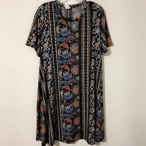 Malibu Touch Black Paisley Print Short Sleeves Shift Dress Keyhole Neck Size 1XL